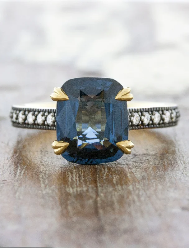 Men's Lapis Lazuli Engagement Rings in Sterling Silver with a Star - Shaped Stone SettingEvelyn 3.52ct Men's Lapis Lazuli Engagement Rings in Sterling Silver with a Star - Shaped Stone SettingEvelyn 3.52ct