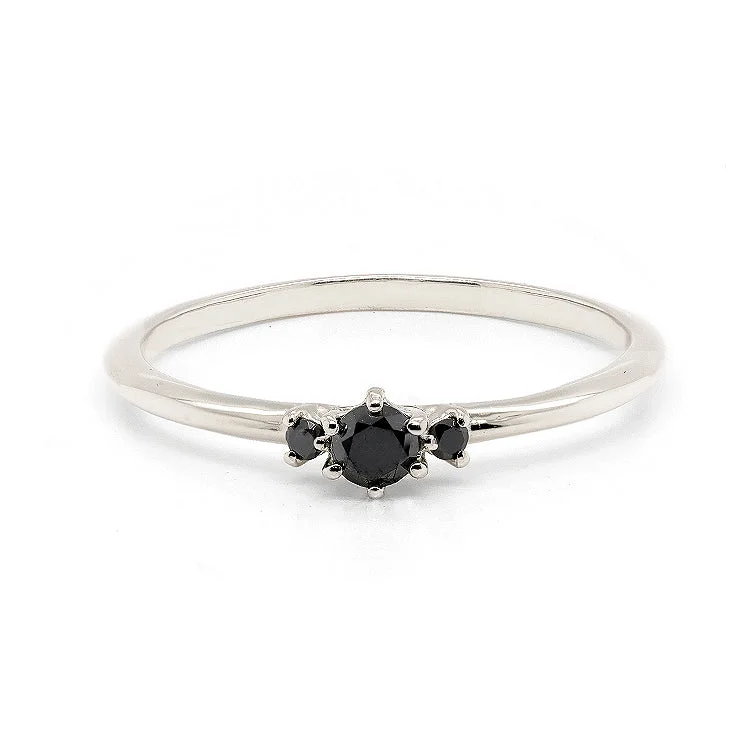 Women's Solitaire Diamond Rings with Round - Cut Diamonds and Platinum Settings for an Elegant EngagementFallon | black diamond Women's Solitaire Diamond Rings with Round - Cut Diamonds and Platinum Settings for an Elegant EngagementFallon | black diamond