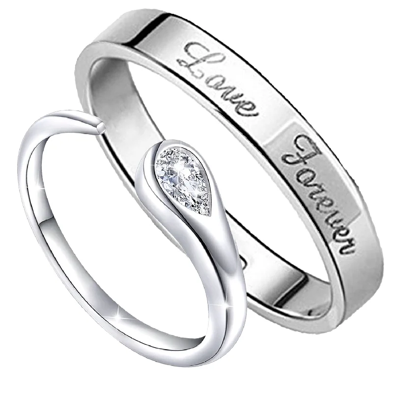Geometric - shaped double finger rings for a contemporary styleCouple Ring Set With Crystal Geometric - shaped double finger rings for a contemporary styleCouple Ring Set With Crystal