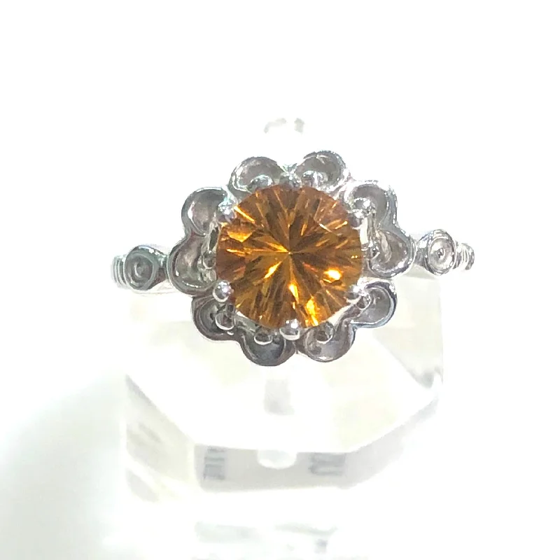Vintage - Reproduction Fashion Rings in Bronze with Cameo - Style MedallionsFlower Design Citrine Ring Vintage - Reproduction Fashion Rings in Bronze with Cameo - Style MedallionsFlower Design Citrine Ring