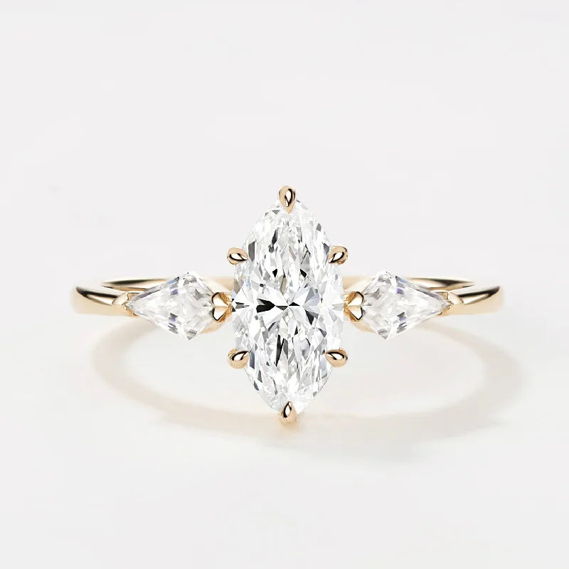 Heart - Shaped Women's Diamond Rings in Rose Gold for a Romantic and Symbolic Gift1.0ct Marquise Cut Lab Grown Diamond Three Stone Engagement Ring Heart - Shaped Women's Diamond Rings in Rose Gold for a Romantic and Symbolic Gift1.0ct Marquise Cut Lab Grown Diamond Three Stone Engagement Ring