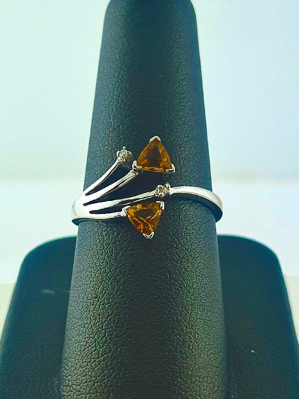 Geometric - Shaped Fashion Rings in Titanium with Iridescent InlaysTrilliant Citrine Ring Geometric - Shaped Fashion Rings in Titanium with Iridescent InlaysTrilliant Citrine Ring