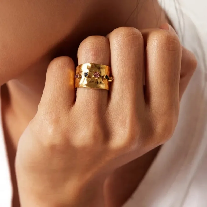 Engagement - Inspired Women's Rings with a Halo of Small DiamondsETOILE NIGHT - ADJUSTABLE 18K OR SILVER WATERPROOF RING Engagement - Inspired Women's Rings with a Halo of Small DiamondsETOILE NIGHT - ADJUSTABLE 18K OR SILVER WATERPROOF RING