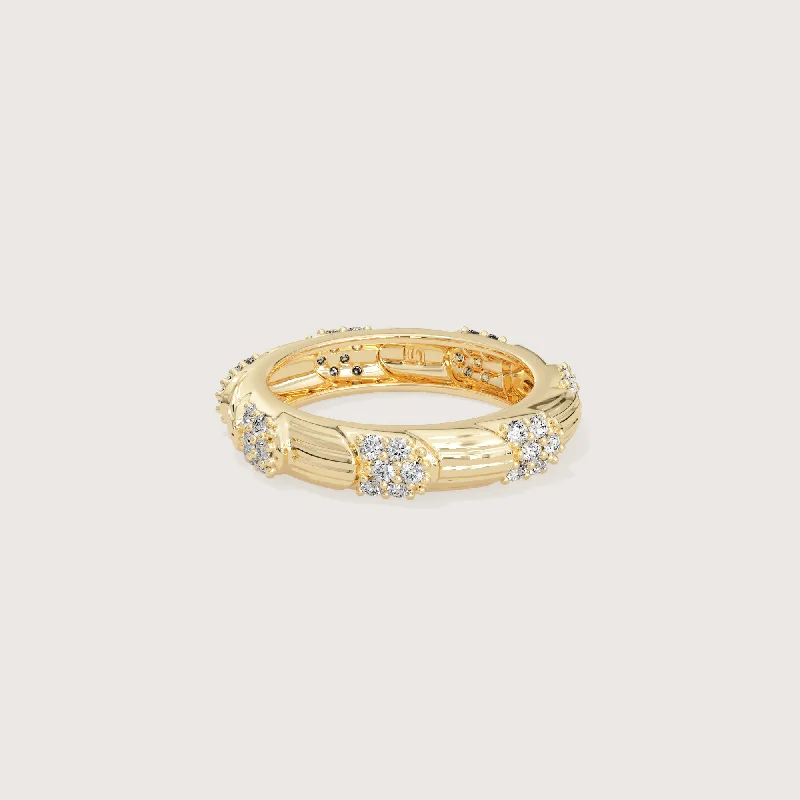 Magnetic Clasp Women's Rings for Easy Wearing and RemovalVenus Cluster Ring