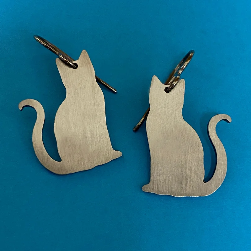 Titanium Rings with a Sound - Emitting Charm for a Unique AccessoryTitanium Cat Earrings Titanium Rings with a Sound - Emitting Charm for a Unique AccessoryTitanium Cat Earrings