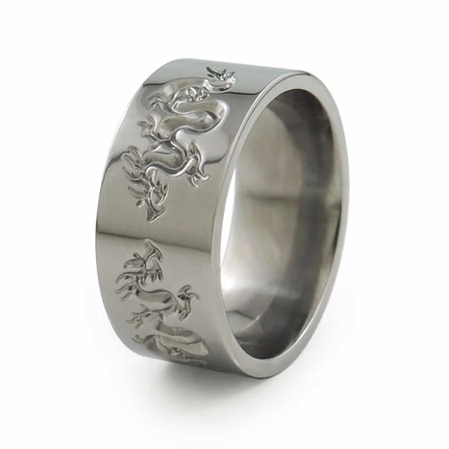 Men's glow - in - the - dark rings for a fun effectLiung Titanium Ring