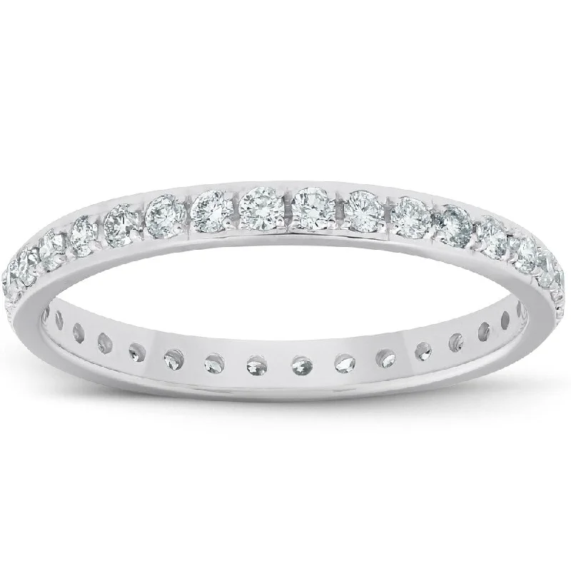 Halo - Style Women's Diamond Rings with a Center Diamond Surrounded by Smaller Diamonds in 18K Gold1/2ct Diamond Wedding Ring Womens Eternity Band 10k White Gold Halo - Style Women's Diamond Rings with a Center Diamond Surrounded by Smaller Diamonds in 18K Gold1/2ct Diamond Wedding Ring Womens Eternity Band 10k White Gold