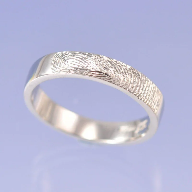 Floral - themed double finger rings for a feminine touchFingerprint Ring Gold - 9k Floral - themed double finger rings for a feminine touchFingerprint Ring Gold - 9k