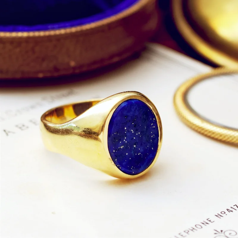Women's Rings with Birthstones for a Personalized TouchClassic Vintage 18ct Gold Lapis Lazuli Signet Ring Women's Rings with Birthstones for a Personalized TouchClassic Vintage 18ct Gold Lapis Lazuli Signet Ring