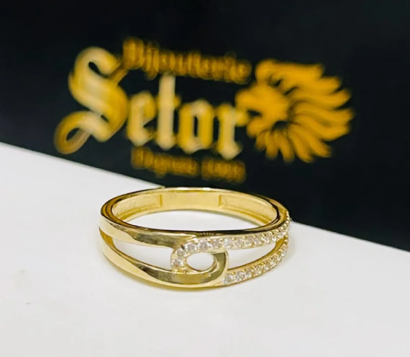 Minimalist Women's Rings with a Single Pearl in 14K Gold - Plated BandsRory ring WR371 Minimalist Women's Rings with a Single Pearl in 14K Gold - Plated BandsRory ring WR371
