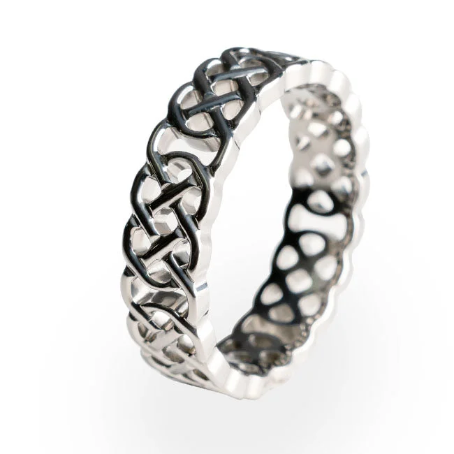 Men's adjustable - size rings for a perfect fitApprentice Titanium Ring