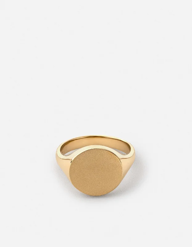 Adjustable Ring Sizes for Women's Rings in Stainless SteelWells Signet Ring, Gold Vermeil Adjustable Ring Sizes for Women's Rings in Stainless SteelWells Signet Ring, Gold Vermeil