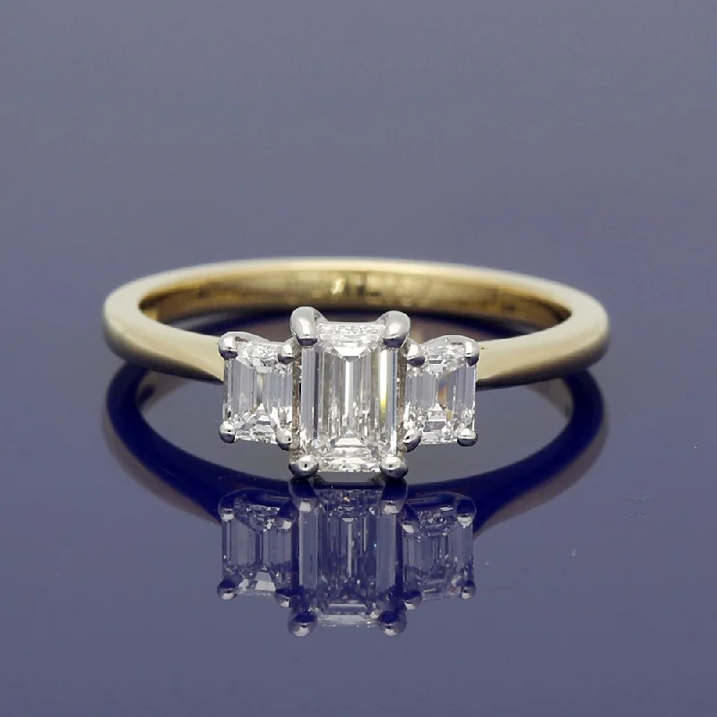 18ct Yellow Gold Certificated Emerald Cut Diamond Trilogy Ring