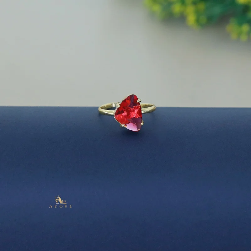 Open - ended double finger rings for a unique designIna Curvy Triangle Glossy Claw Ring Open - ended double finger rings for a unique designIna Curvy Triangle Glossy Claw Ring