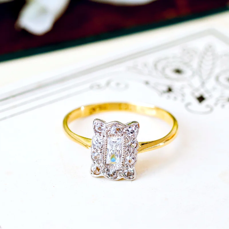 Diamond - Encrusted Women's Rings for Special Occasions in 18K GoldPretty Edwardian Panel Ring Diamond - Encrusted Women's Rings for Special Occasions in 18K GoldPretty Edwardian Panel Ring