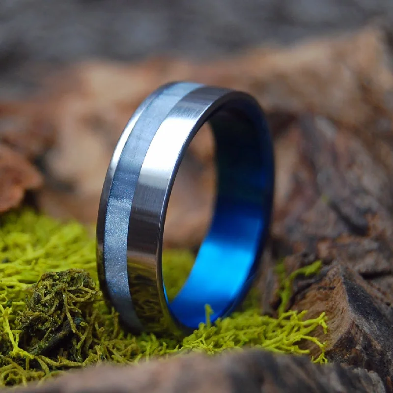 Gothic - Style Women's Rings with Black Onyx and Silver SkullsWhen You Entered | Men's Gray Pearl, Opalescent & Titanium Wedding Ring Gothic - Style Women's Rings with Black Onyx and Silver SkullsWhen You Entered | Men's Gray Pearl, Opalescent & Titanium Wedding Ring