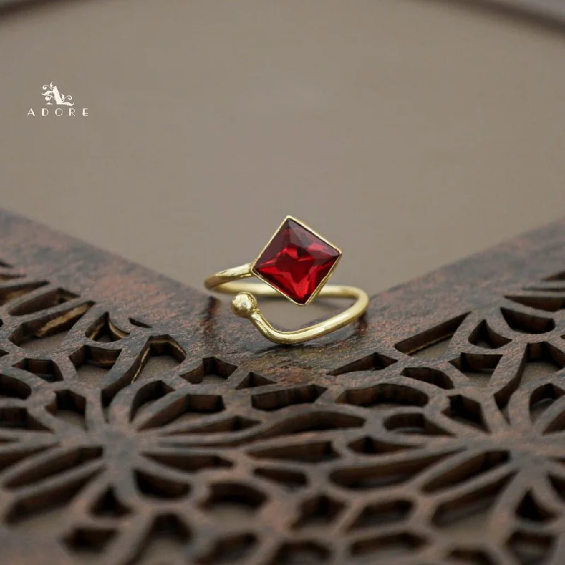 Cubic zirconia double finger rings as an affordable optionGolden Single Stone Diamond Ring Cubic zirconia double finger rings as an affordable optionGolden Single Stone Diamond Ring