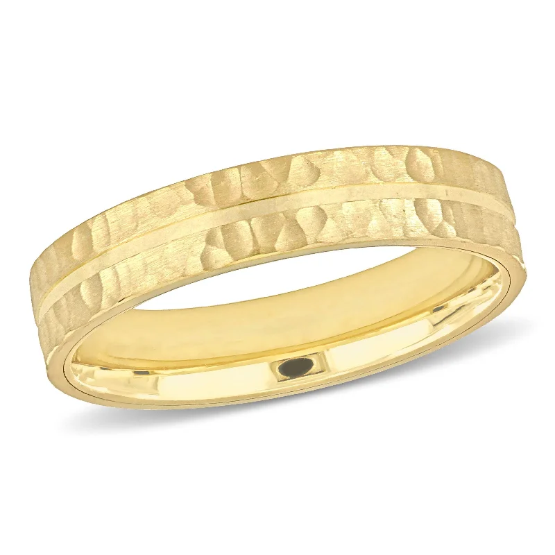 Men's sapphire - set rings for a royal blue hueMiadora 6 mm Mens Split Hammered Finish Wedding Band in 14k Yellow Gold Men's sapphire - set rings for a royal blue hueMiadora 6 mm Mens Split Hammered Finish Wedding Band in 14k Yellow Gold