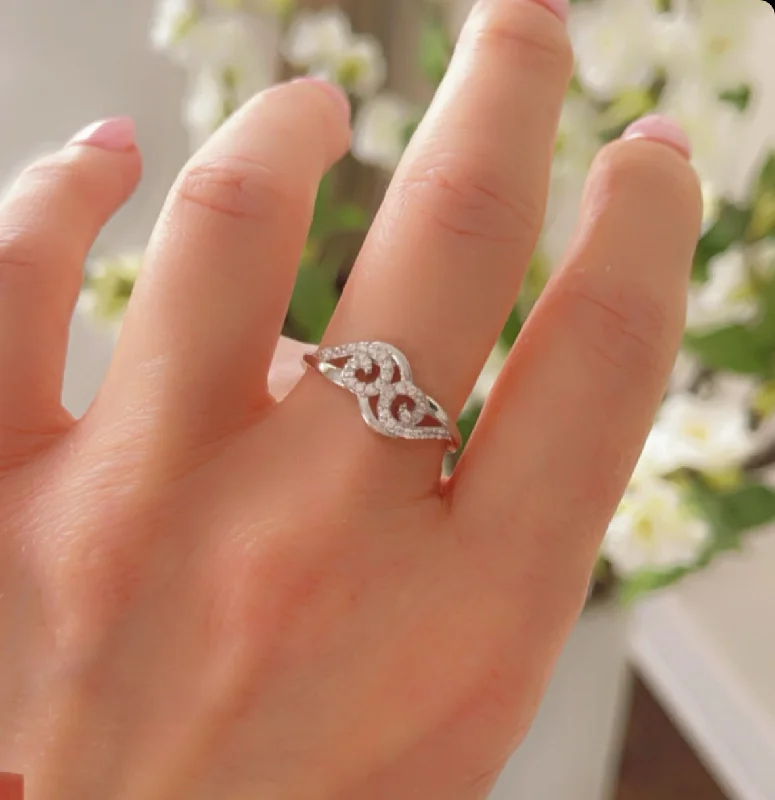 Silicone Women's Rings for a Comfortable and Durable OptionJane ring WDR070
