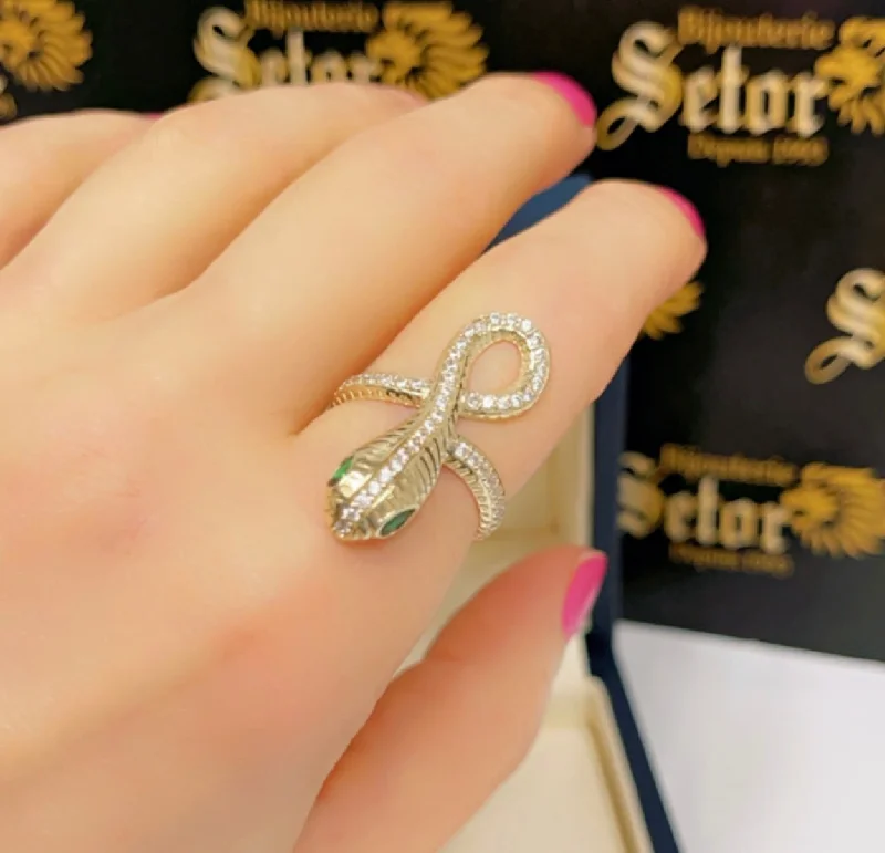 Engagement - Inspired Women's Rings with a Halo of Small DiamondsSnake ring