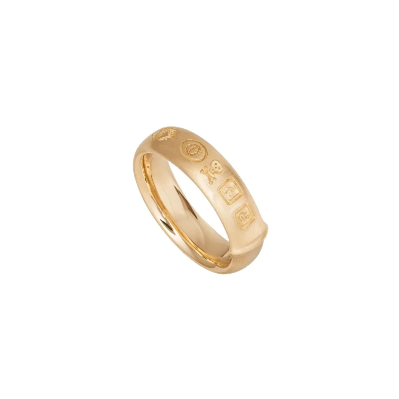 Men's laser - engraved rings with custom messagesJulius men's 6,5 mm. 18K Gold Ring Men's laser - engraved rings with custom messagesJulius men's 6,5 mm. 18K Gold Ring