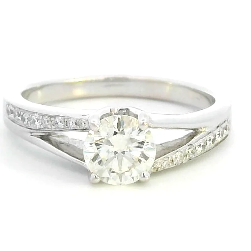 Men's Garnet Engagement Rings in 18K Gold Vermeil with Intricate Engraved DetailsSplit Shank Solitaire Diamond 0.70 Carat Ring In 18k Gold. Men's Garnet Engagement Rings in 18K Gold Vermeil with Intricate Engraved DetailsSplit Shank Solitaire Diamond 0.70 Carat Ring In 18k Gold.