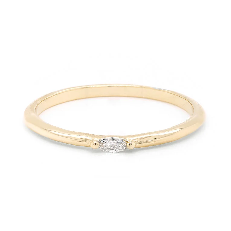 Cathedral - Style Women's Diamond Rings with a Raised Center Setting and Elaborate MetalworkLa Marquise II | diamond Cathedral - Style Women's Diamond Rings with a Raised Center Setting and Elaborate MetalworkLa Marquise II | diamond