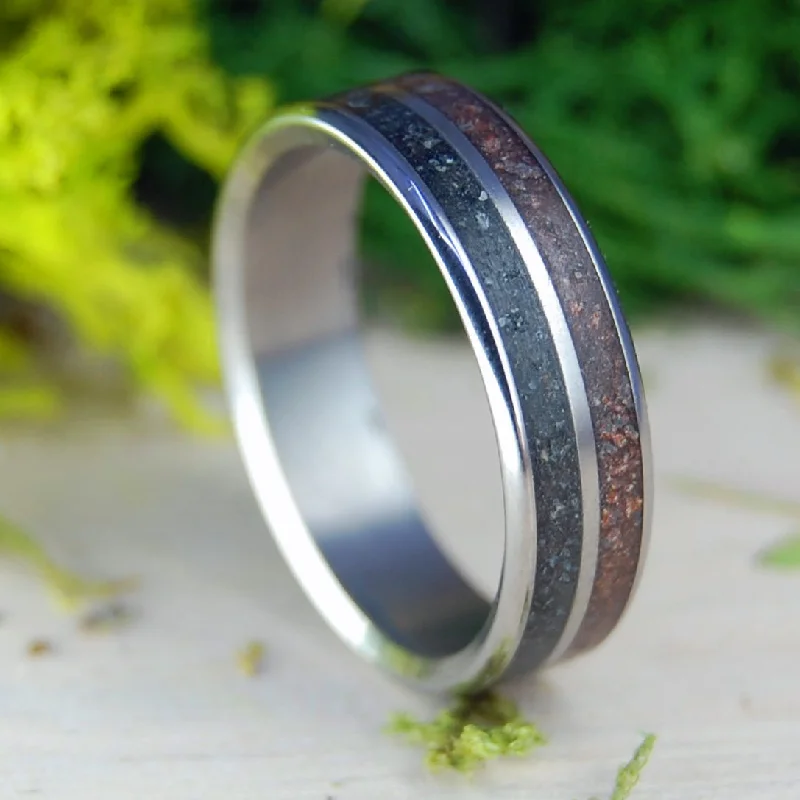 Gothic - Style Women's Rings with Black Onyx and Silver SkullsAmerican Earth | Men's Oklahoma Dirt, Kentucky Coal & Titanium Wedding Ring Gothic - Style Women's Rings with Black Onyx and Silver SkullsAmerican Earth | Men's Oklahoma Dirt, Kentucky Coal & Titanium Wedding Ring