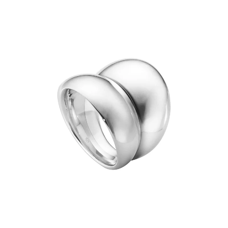 Women's Infinity Symbol Rings in Rose Gold for a Romantic TouchCurve 20,5 mm. Silver Ring Women's Infinity Symbol Rings in Rose Gold for a Romantic TouchCurve 20,5 mm. Silver Ring