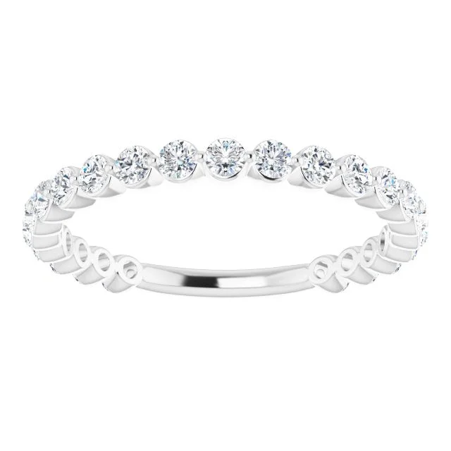 Rose gold anniversary rings with a feminine charm0.75 ct. Shared Prong Round Cut Diamond Wedding Band Rose gold anniversary rings with a feminine charm0.75 ct. Shared Prong Round Cut Diamond Wedding Band