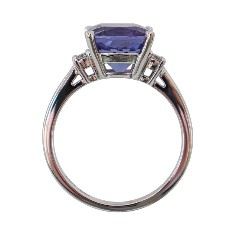 Women's Rings with Hidden Compartments for Secret KeepsakesMesmerizing 18 kt White Gold Cushion Tanzanite and Diamond Ring Women's Rings with Hidden Compartments for Secret KeepsakesMesmerizing 18 kt White Gold Cushion Tanzanite and Diamond Ring