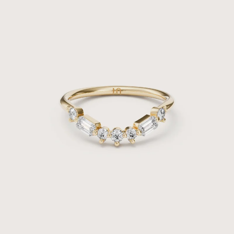 Stackable Gemstone Rings for Women in Amethyst, Sapphire, and EmeraldMargot Band Emerald | Halfway Diamond Stackable Gemstone Rings for Women in Amethyst, Sapphire, and EmeraldMargot Band Emerald | Halfway Diamond