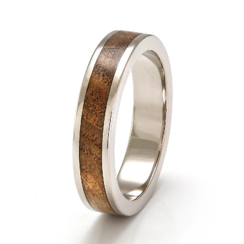 Men's anchor - themed rings for a nautical look18ct White Gold Ring 5mm Flat with Wood Inlay Men's anchor - themed rings for a nautical look18ct White Gold Ring 5mm Flat with Wood Inlay