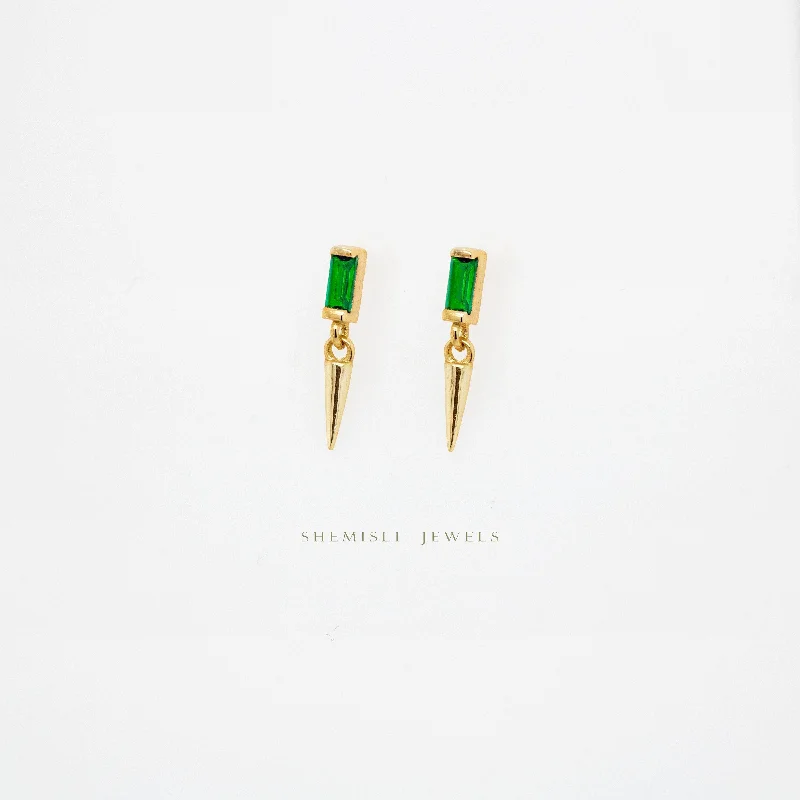Dainty CZ Spike Studs, White, Emerald, Turquoise, Sapphire, Black, Opal, Gold, Silver SHEMISLI SS292, SS195, SS293, SS294, SS295, SS296 Dainty CZ Spike Studs, White, Emerald, Turquoise, Sapphire, Black, Opal, Gold, Silver SHEMISLI SS292, SS195, SS293, SS294, SS295, SS296