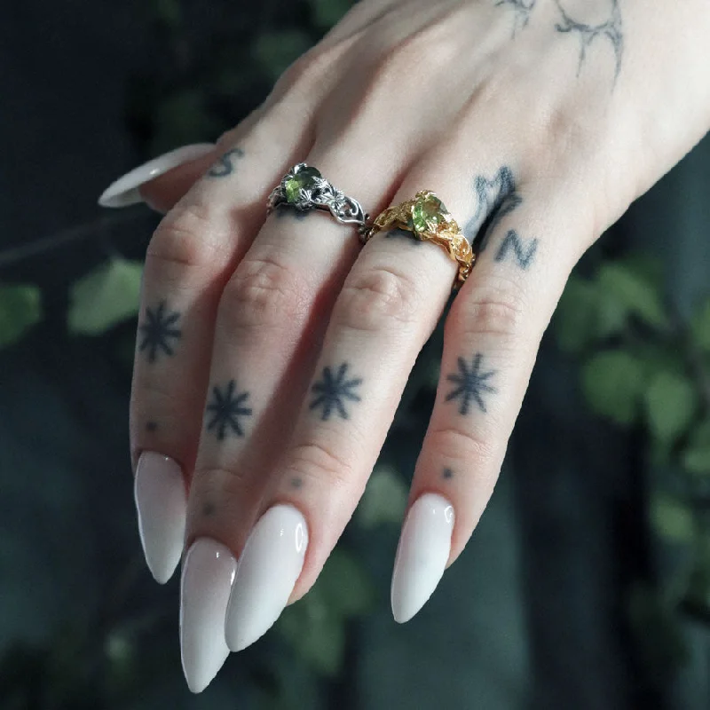 Opal Gemstone Rings in Rose Gold with a Milgrain Edge for a Feminine and Romantic StyleFERONIA. Secret Garden Peridot Ring - Gold Opal Gemstone Rings in Rose Gold with a Milgrain Edge for a Feminine and Romantic StyleFERONIA. Secret Garden Peridot Ring - Gold