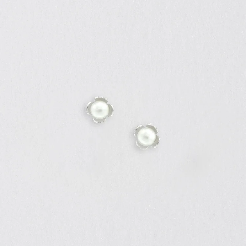 Pearl Flower Silver Earring Stud