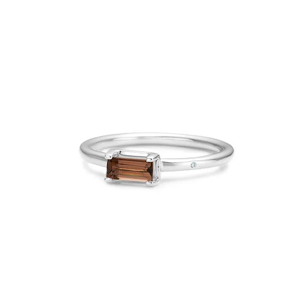 Tourmaline Gemstone Rings in 18K Two - Tone Gold with a Floral - Shaped Setting for a Feminine TouchNord Purity S 18K Whitegold Ring w. Quartz & Diamond Tourmaline Gemstone Rings in 18K Two - Tone Gold with a Floral - Shaped Setting for a Feminine TouchNord Purity S 18K Whitegold Ring w. Quartz & Diamond