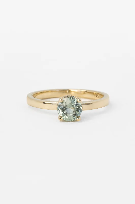 Saturn Ring with 0.96ct Montana Sapphire