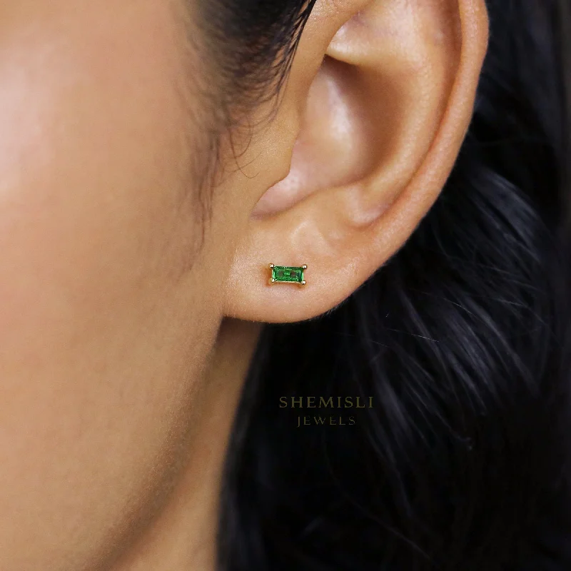Tiny Baguette Stud Earrings, White Emerald Turquoise Sapphire Black Opal, Unisex, Gold, Silver SS143, SS023, SS107, SS339, SS340, SS008 Tiny Baguette Stud Earrings, White Emerald Turquoise Sapphire Black Opal, Unisex, Gold, Silver SS143, SS023, SS107, SS339, SS340, SS008