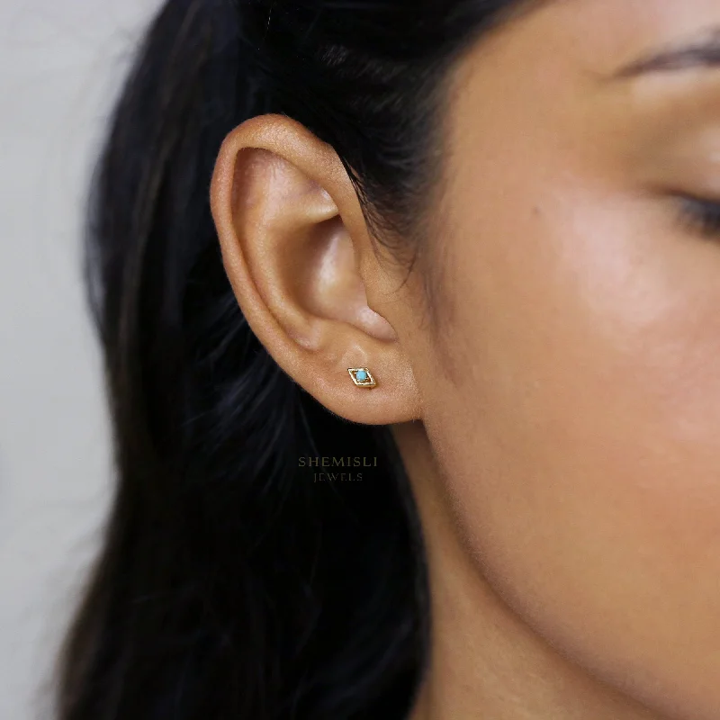 Tiny CZ Diamond Shape Studs, White, Emerald, Turquoise, Sapphire, Black, Unisex, Gold, Silver SHEMISLI - SS108, SS109, SS110, SS345, SS346 Tiny CZ Diamond Shape Studs, White, Emerald, Turquoise, Sapphire, Black, Unisex, Gold, Silver SHEMISLI - SS108, SS109, SS110, SS345, SS346