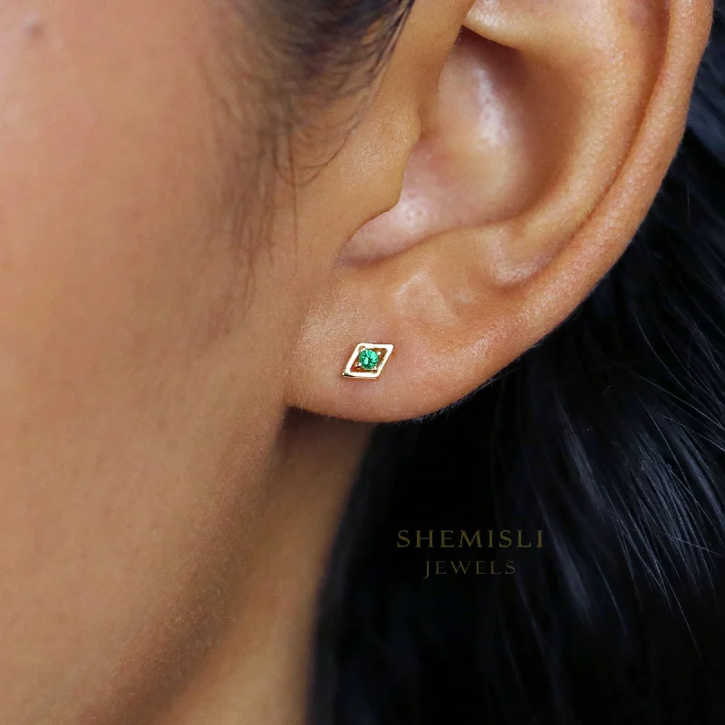 Tiny CZ Diamond Shape Studs, White, Emerald, Turquoise, Sapphire, Black, Unisex, Gold, Silver SHEMISLI - SS108, SS109, SS110, SS345, SS346 Tiny CZ Diamond Shape Studs, White, Emerald, Turquoise, Sapphire, Black, Unisex, Gold, Silver SHEMISLI - SS108, SS109, SS110, SS345, SS346