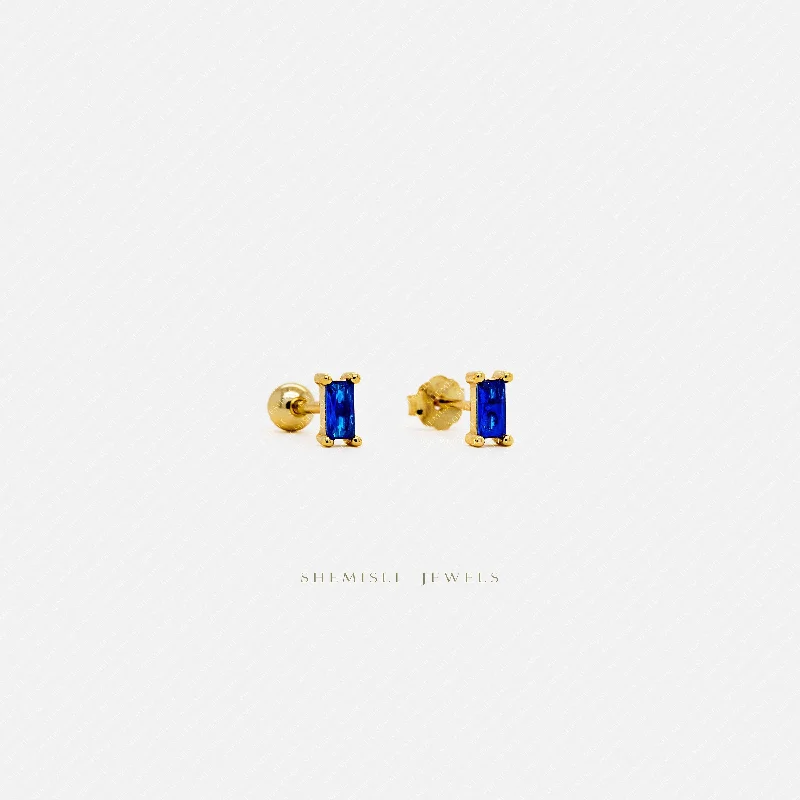 Tiny Sapphire Baguette Stud Earrings, Unisex, Gold, Silver SHEMISLI SS339 Butterfly End, SS457 Screw Ball End (Type A) Tiny Sapphire Baguette Stud Earrings, Unisex, Gold, Silver SHEMISLI SS339 Butterfly End, SS457 Screw Ball End (Type A)