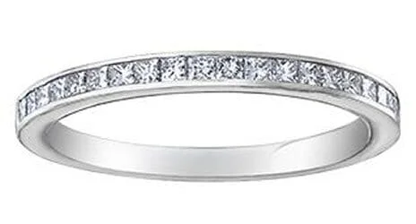 Commemorate rings featuring multiple birthstones in a rowWhite Gold Diamond Band.
