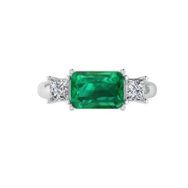 Rings to commemorate a hobby like fishing with a fish - shaped charmEast West Emerald Three-Stone Diamond Ring Rings to commemorate a hobby like fishing with a fish - shaped charmEast West Emerald Three-Stone Diamond Ring