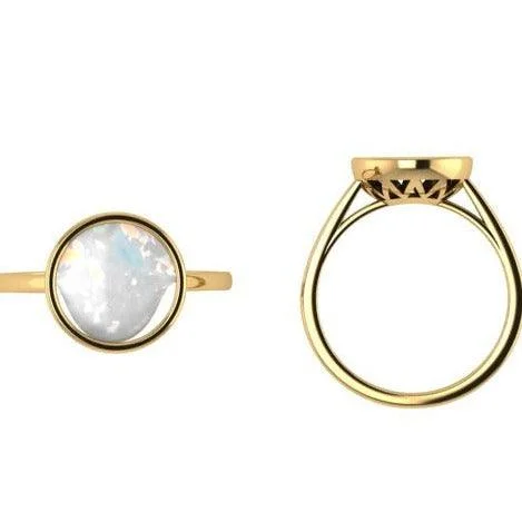 Two - tone metal commemorate rings for a unique lookOpal Solitaire Ring 14k
